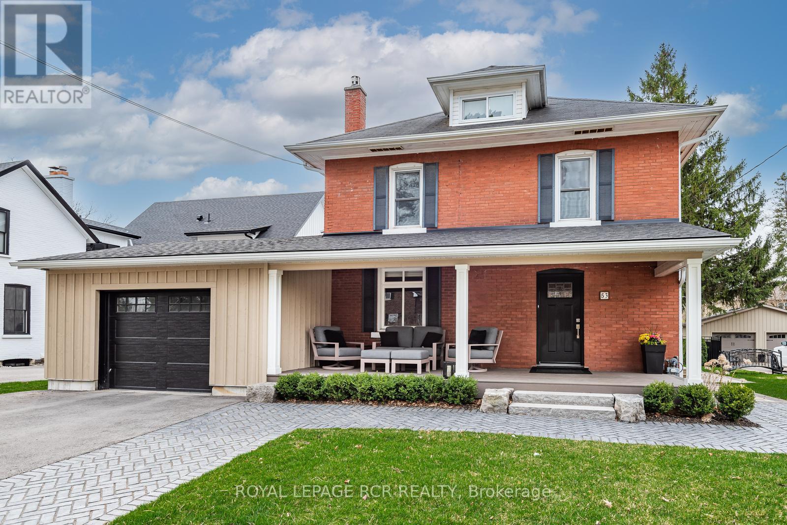 53 METCALFE STREET, Aurora, Ontario