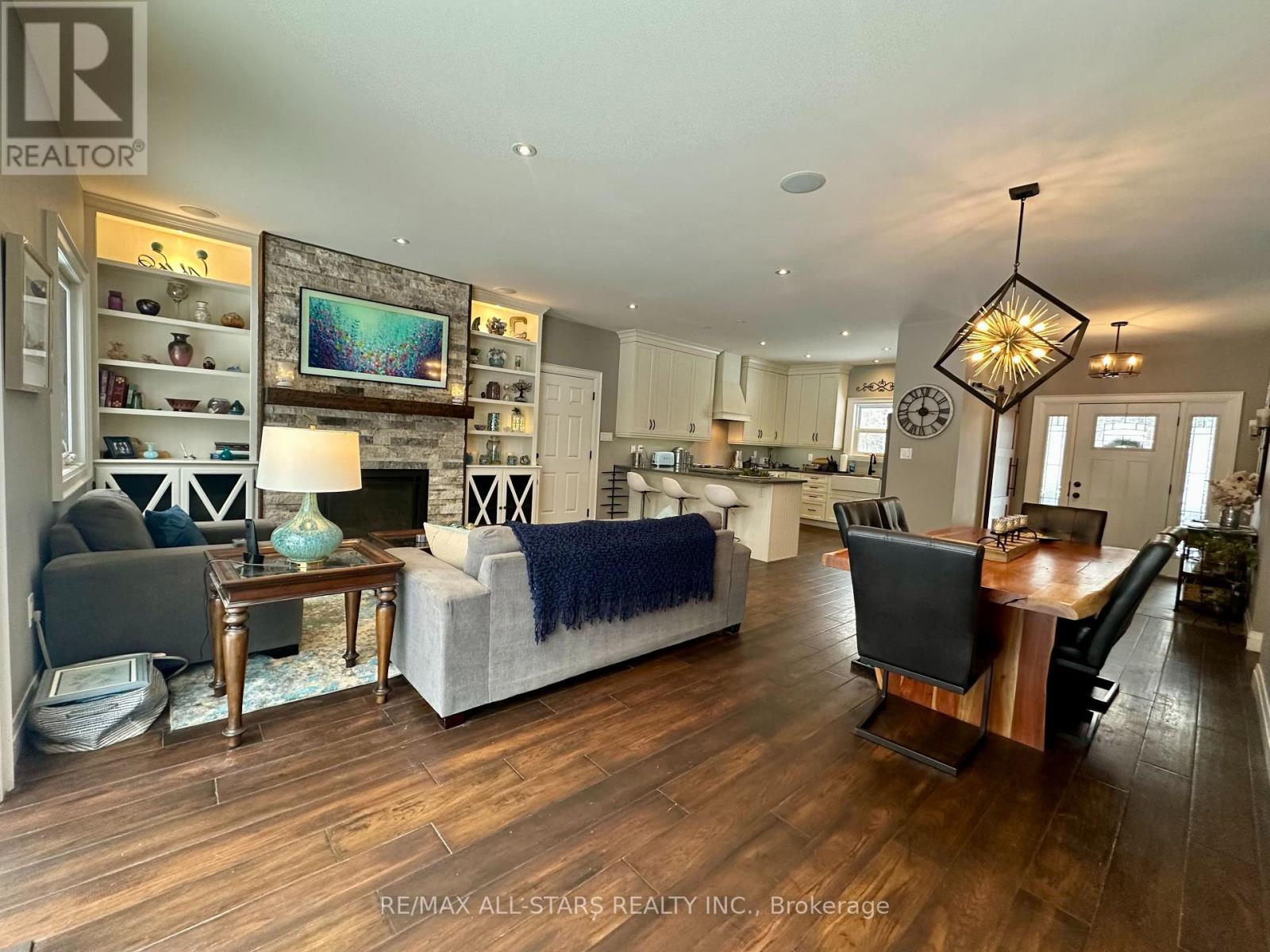 316 1/2 Riverside Drive, Kawartha Lakes (Bobcaygeon), Ontario  K0M 1A0 - Photo 6 - X11891966