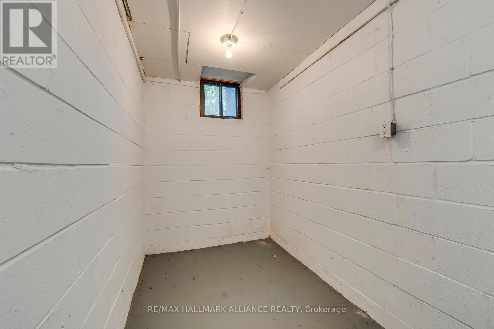 494 Chartwell Road, Oakville (Oo Old Oakville), Ontario  L6J 4A5 - Photo 39 - W12109804