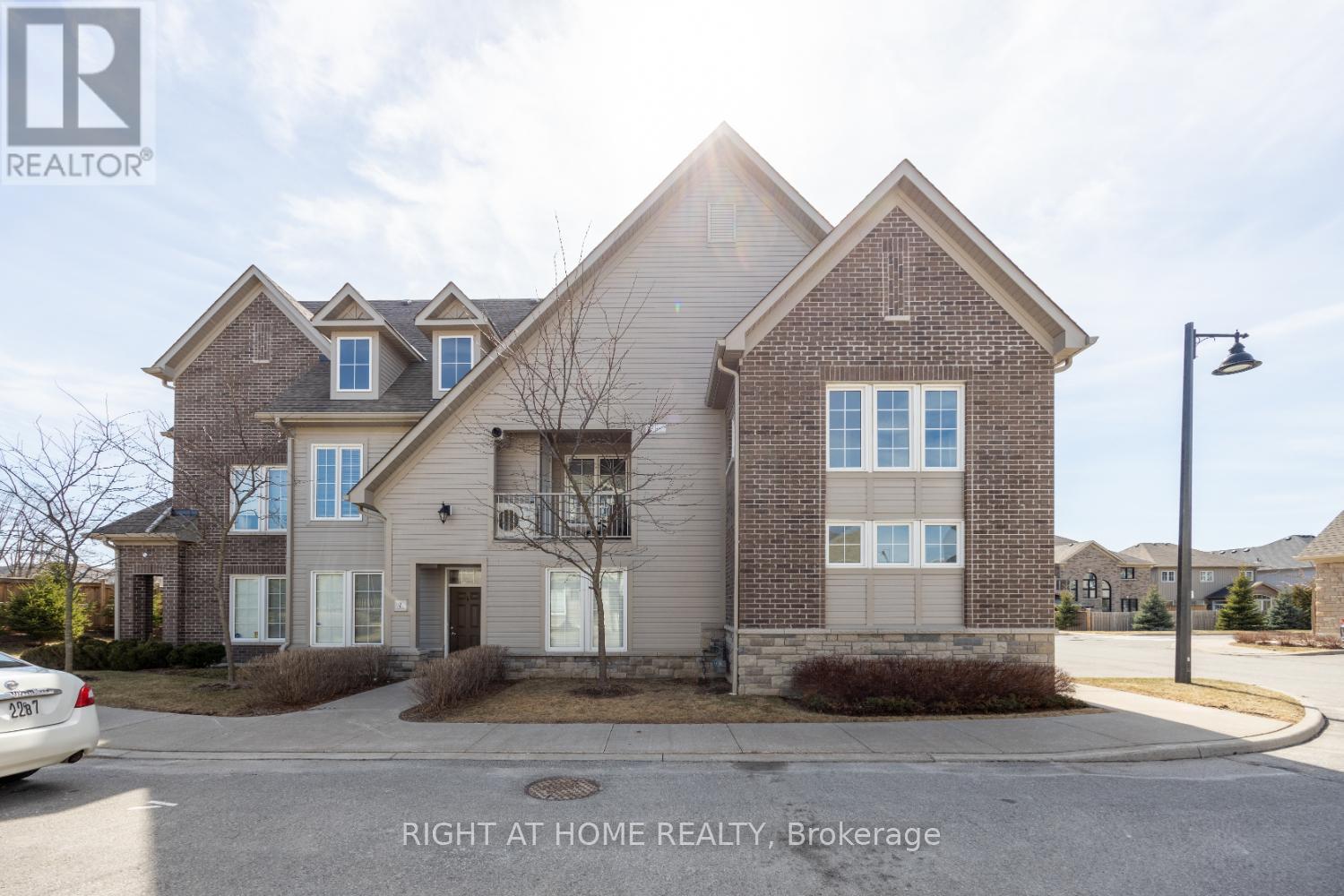 Property at 7 - 1430 GORD VINSON AVENUE image 1