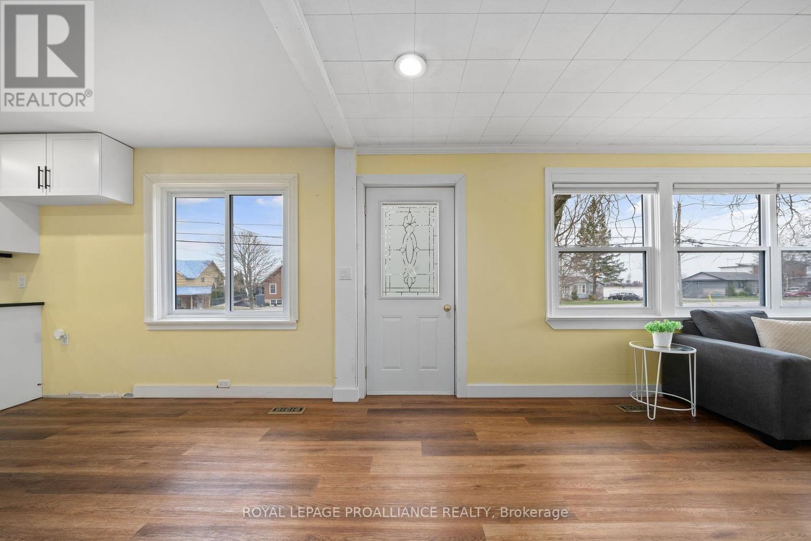 94 Main Street, Prince Edward County, Ontario  K0K 3L0 - Photo 3 - X12109931