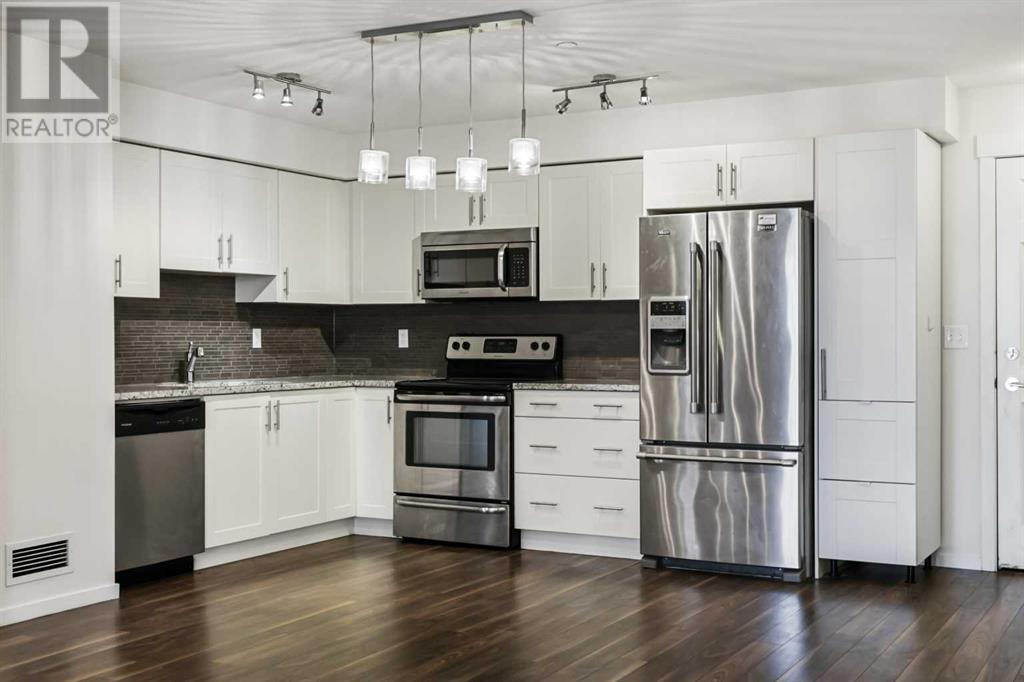 Property at 2106, 99 Copperstone Park SE image 5