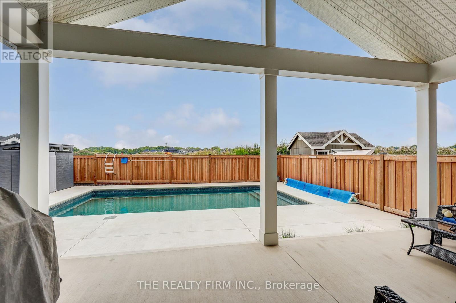 56 Optimist Drive, Southwold, Ontario  N5P 3T2 - Photo 41 - X12109903