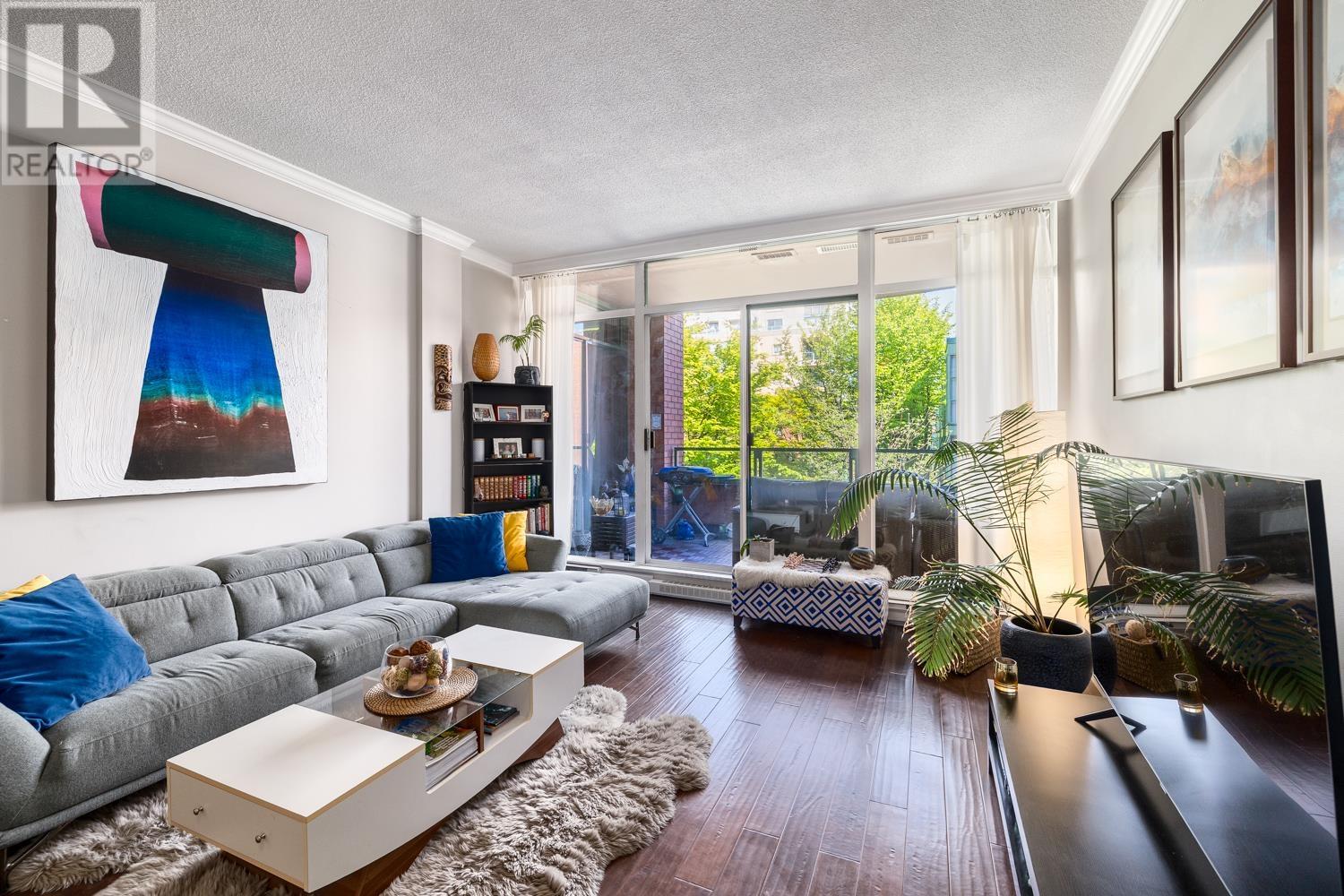 305 503 W 16th Avenue, Vancouver, British Columbia  V5Z 4N3 - Photo 2 - R2995406