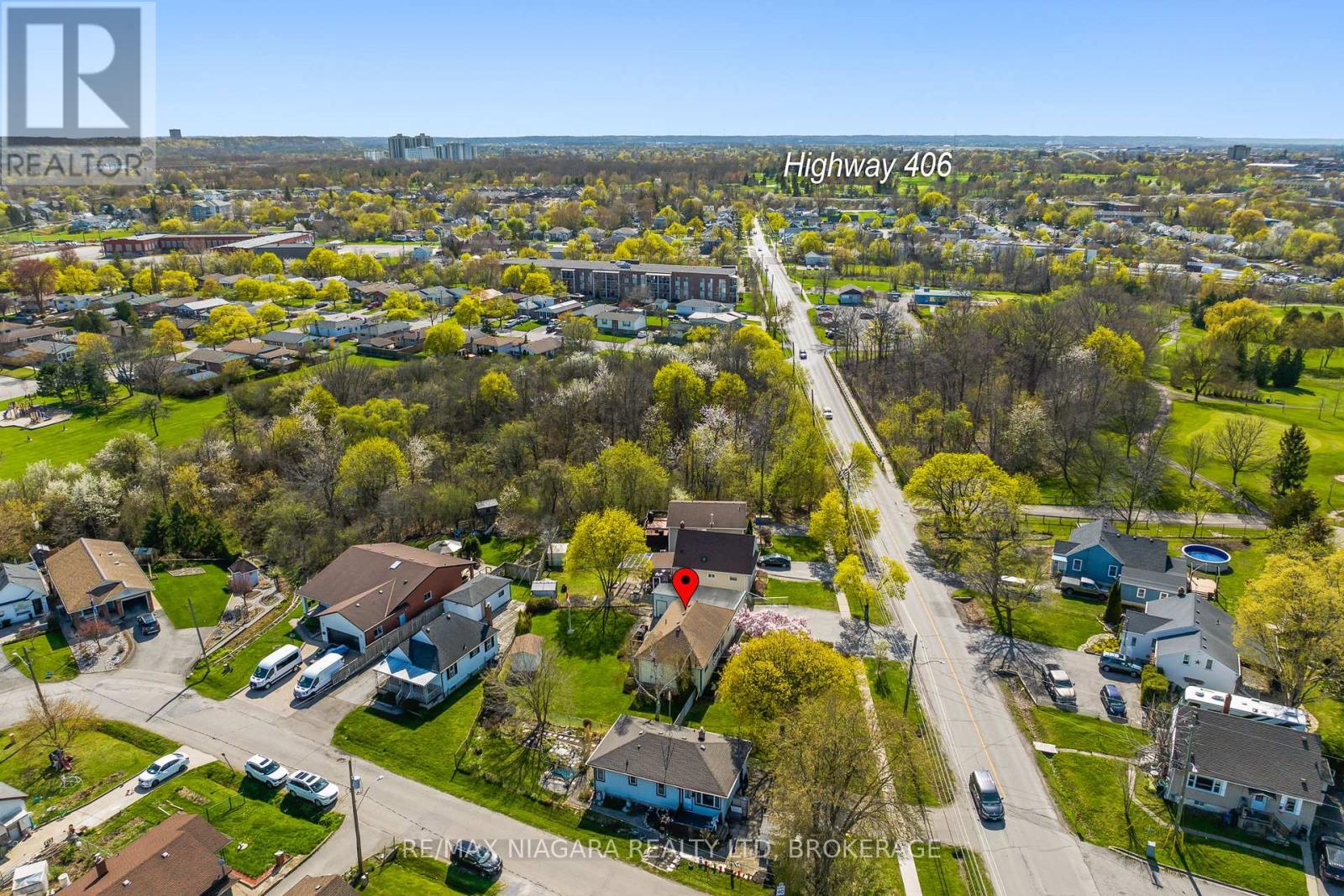 74 Lincoln Avenue, St. Catharines, Ontario  L2P 2C6 - Photo 34 - X12109977