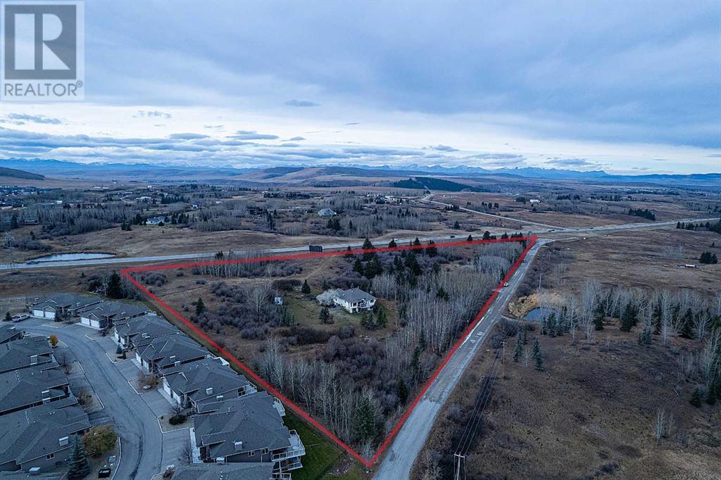 42085 River Heights Lane, Cochrane, Alberta  T4C 2A4 - Photo 2 - A2185945