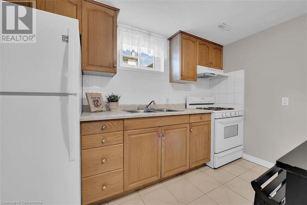 169 Lawnhurst Drive, Hamilton, Ontario  L8V 4R2 - Photo 32 - 40720691