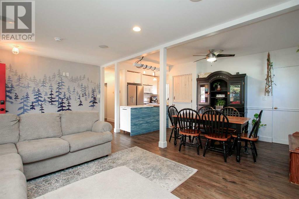 Property at 3883 Eastwood Crescent image 5