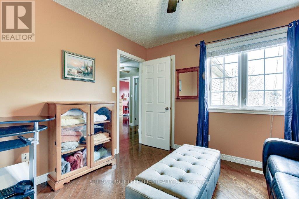 2141 Davidson Court, London South, Ontario  N6M 1L5 - Photo 31 - X12068571