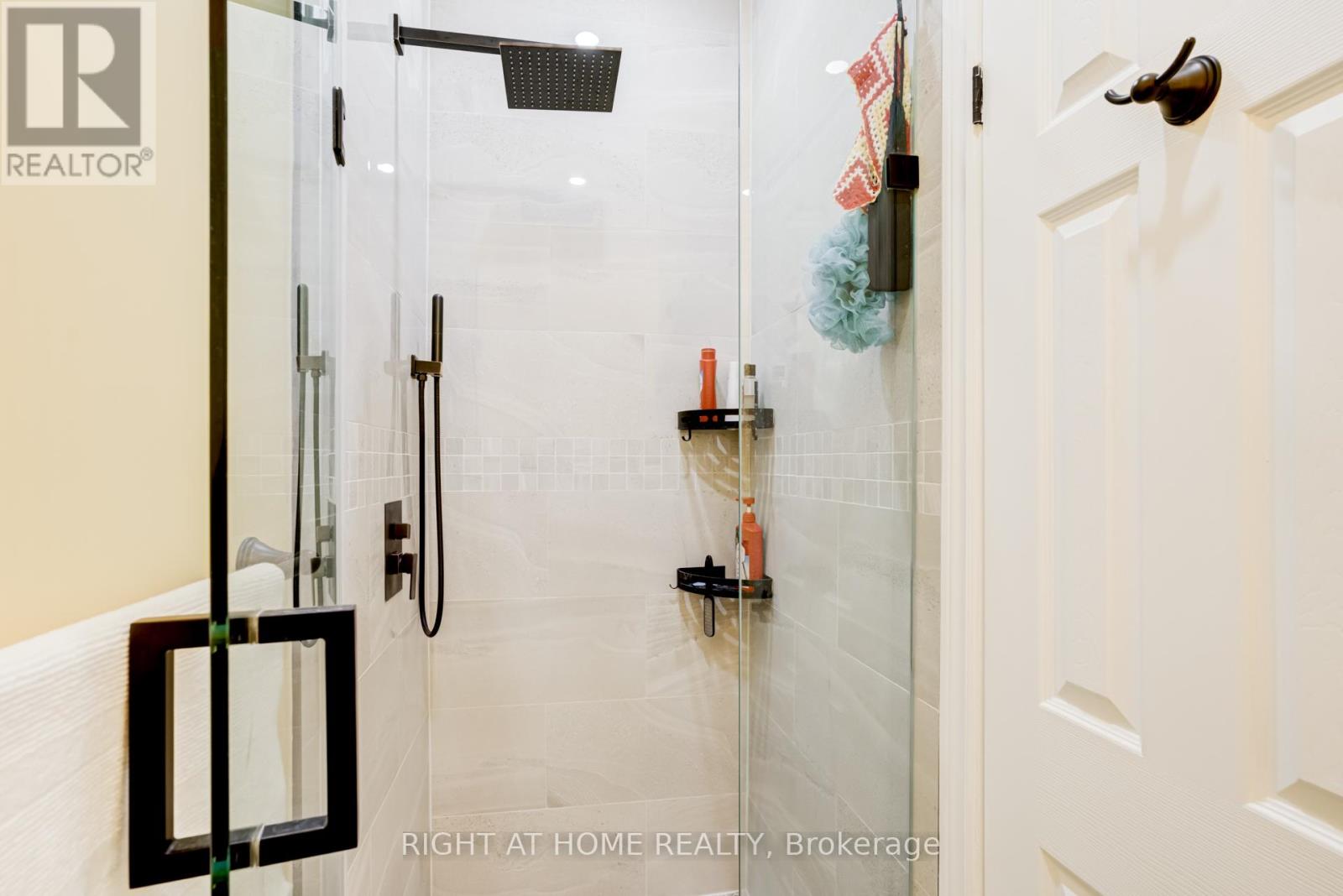 3662 Jorie Crescent, Mississauga (Churchill Meadows), Ontario  L5M 7G8 - Photo 40 - W12109902