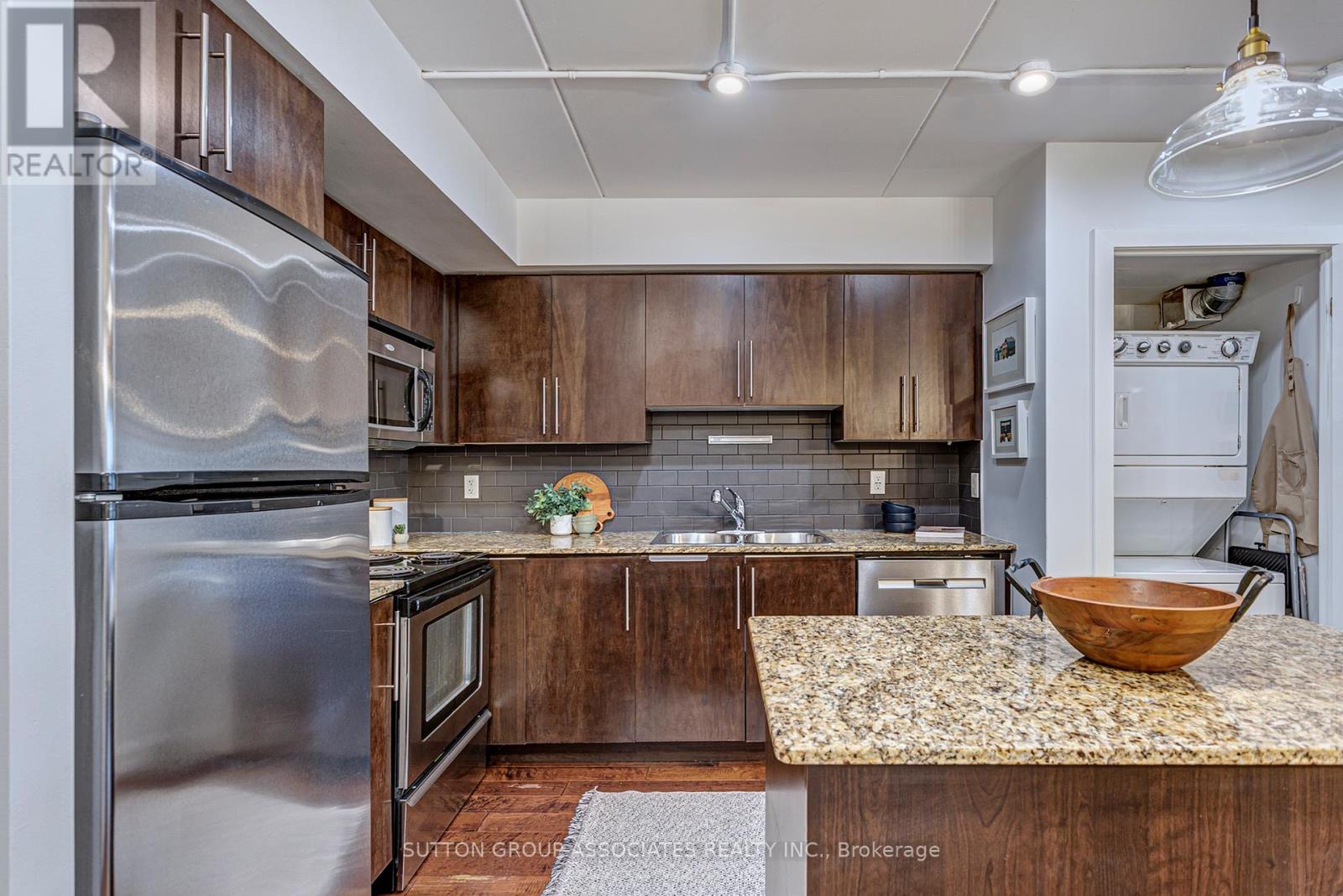 333 - 1100 Lansdowne Avenue, Toronto, Ontario  M6H 4K1 - Photo 8 - W12109976