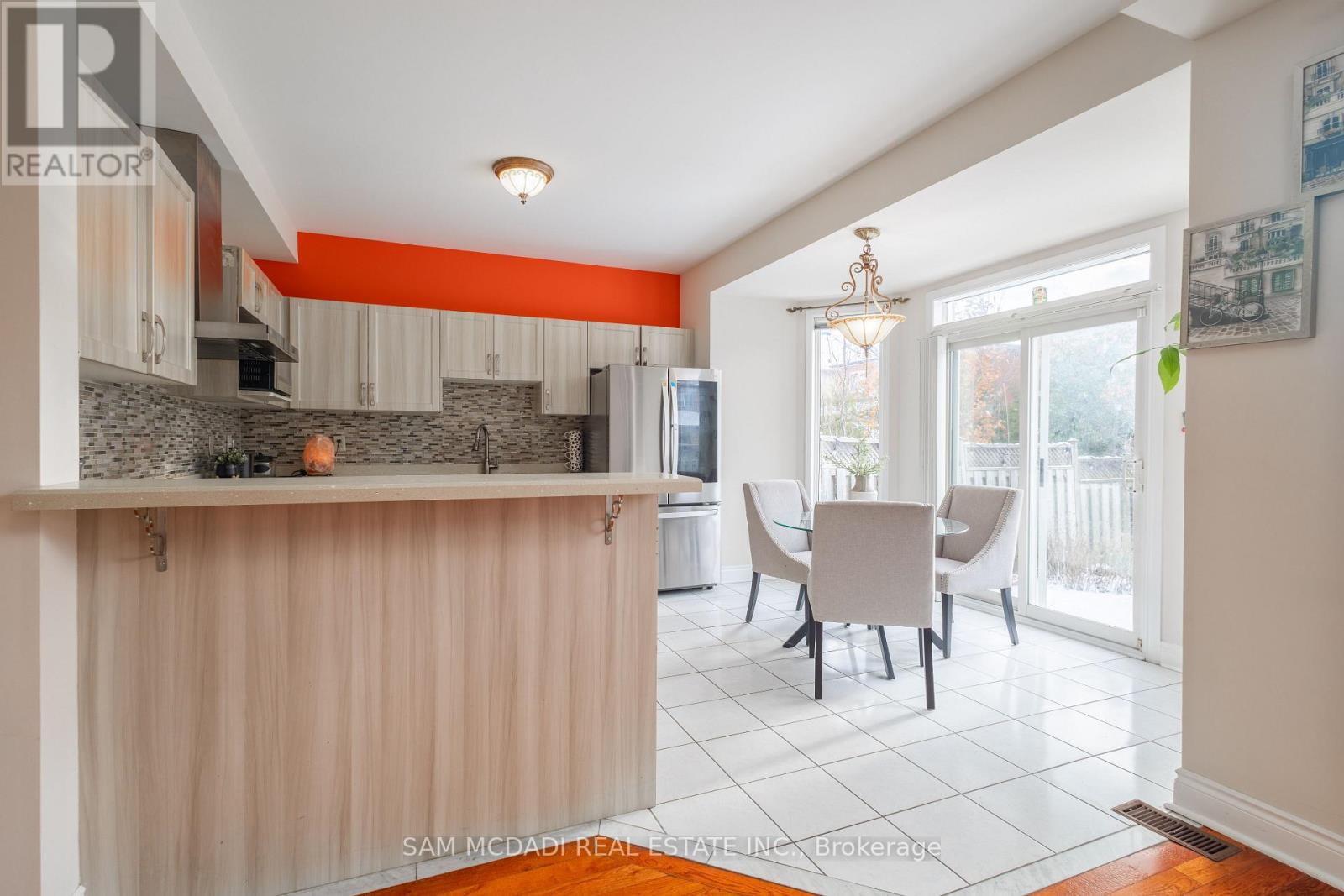 5562 Katy Gate, Mississauga, Ontario  L5M 6M7 - Photo 10 - W12109995