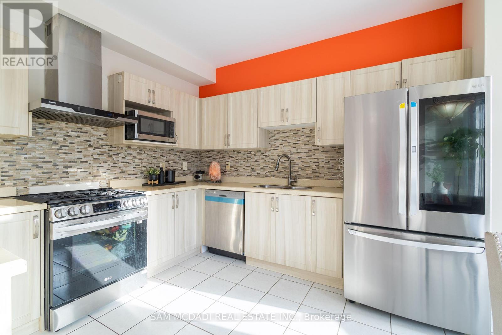 5562 Katy Gate, Mississauga, Ontario  L5M 6M7 - Photo 11 - W12109995
