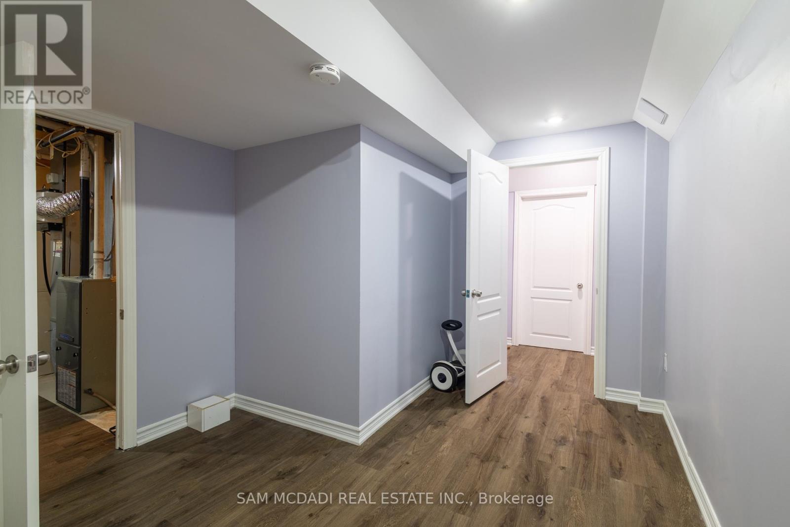 5562 Katy Gate, Mississauga, Ontario  L5M 6M7 - Photo 23 - W12109995