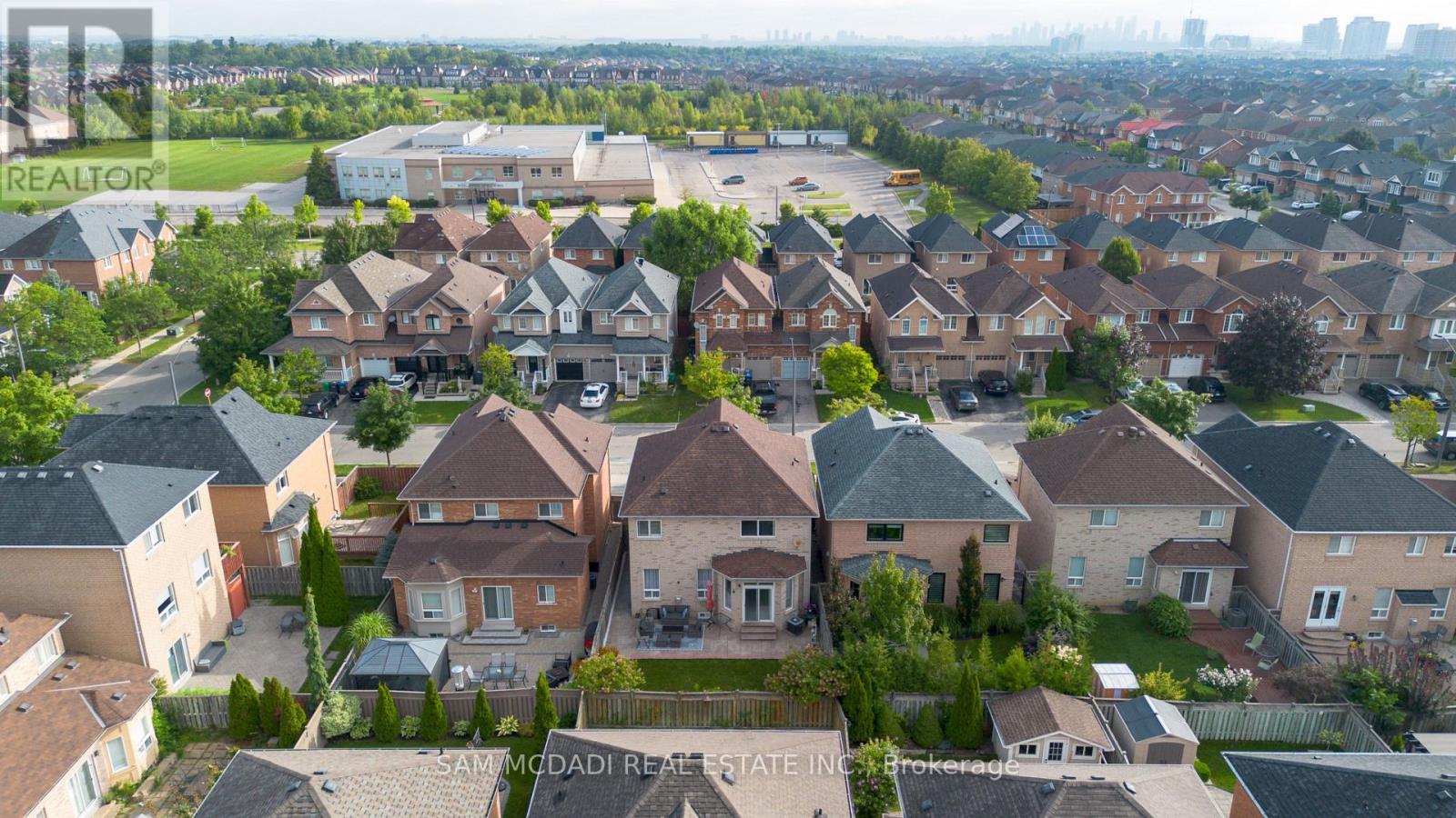 5562 Katy Gate, Mississauga, Ontario  L5M 6M7 - Photo 33 - W12109995