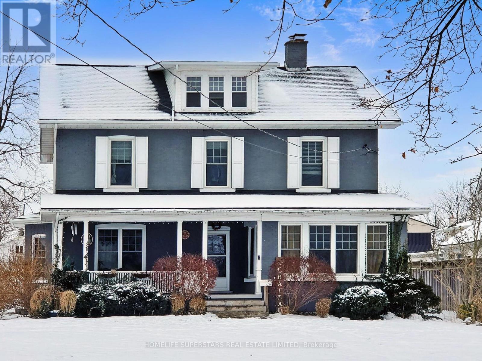 Property at 535 NIAGARA BOULEVARD image 3