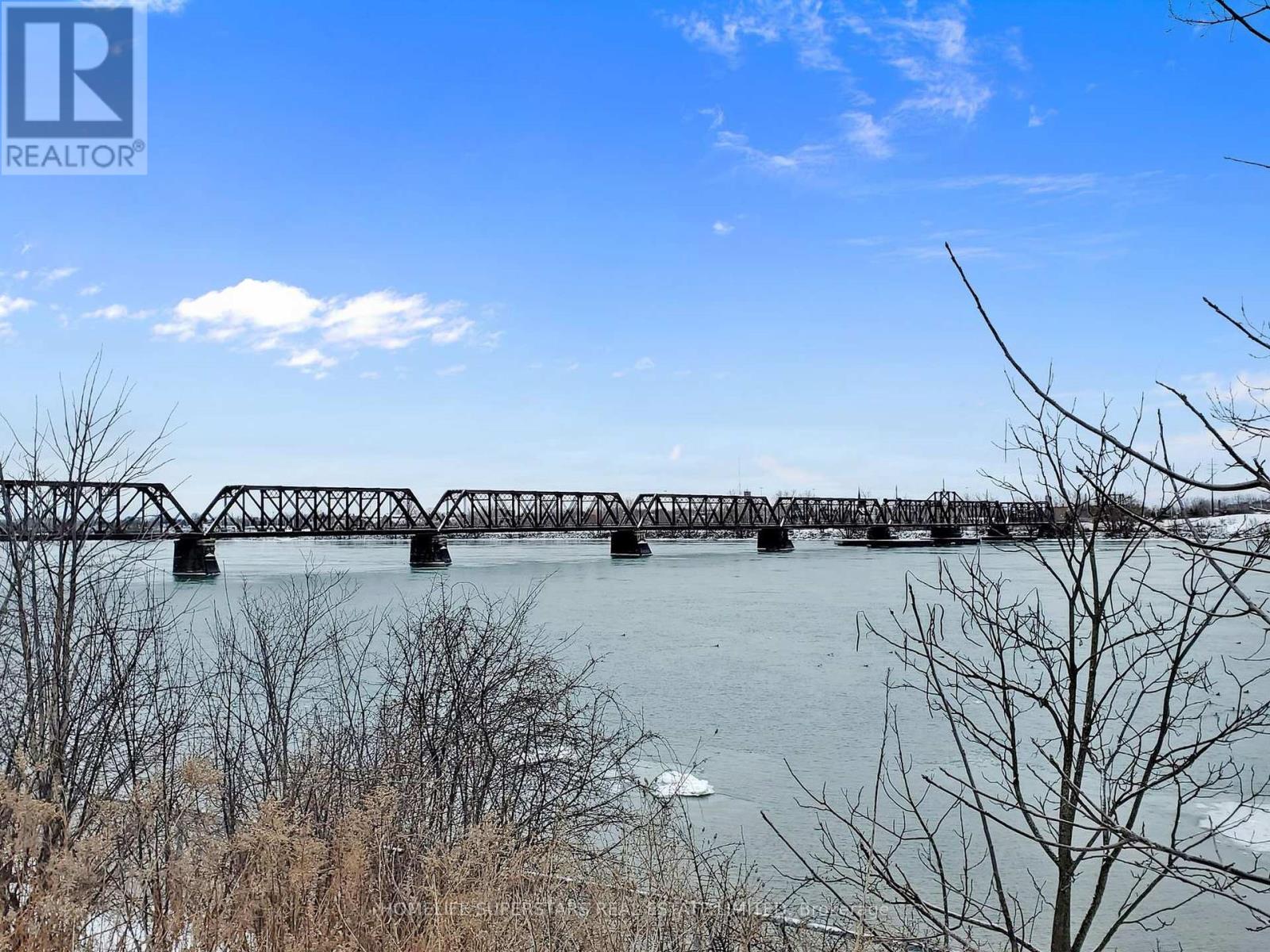 535 Niagara Boulevard, Fort Erie, Ontario  L2A 3H3 - Photo 41 - X12109963