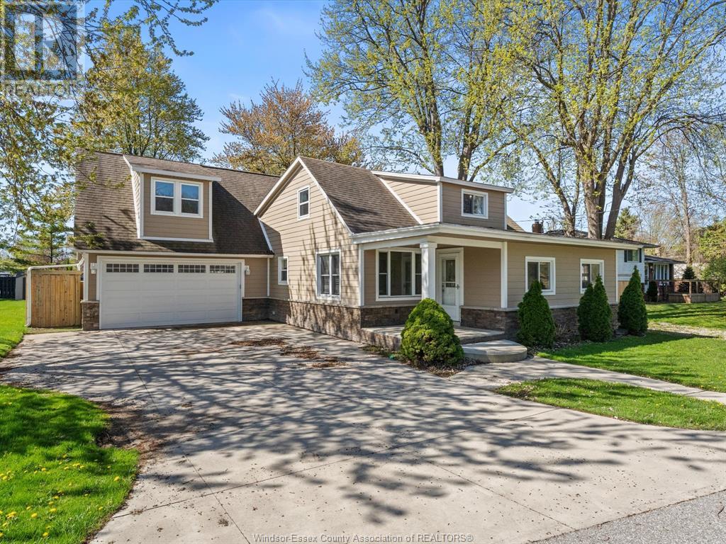 MLS# 25010542: 553 OLD TECUMSEH ROAD, Lakeshore, Canada