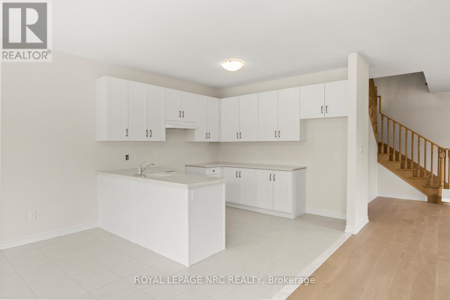 Property at 126 PALACE STREET image 4