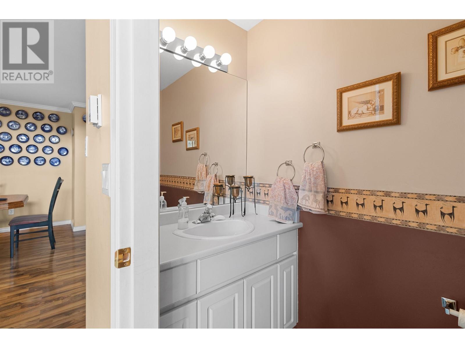 939 Riverside Drive, Port Coquitlam, British Columbia  V3B 7T6 - Photo 15 - R2995503