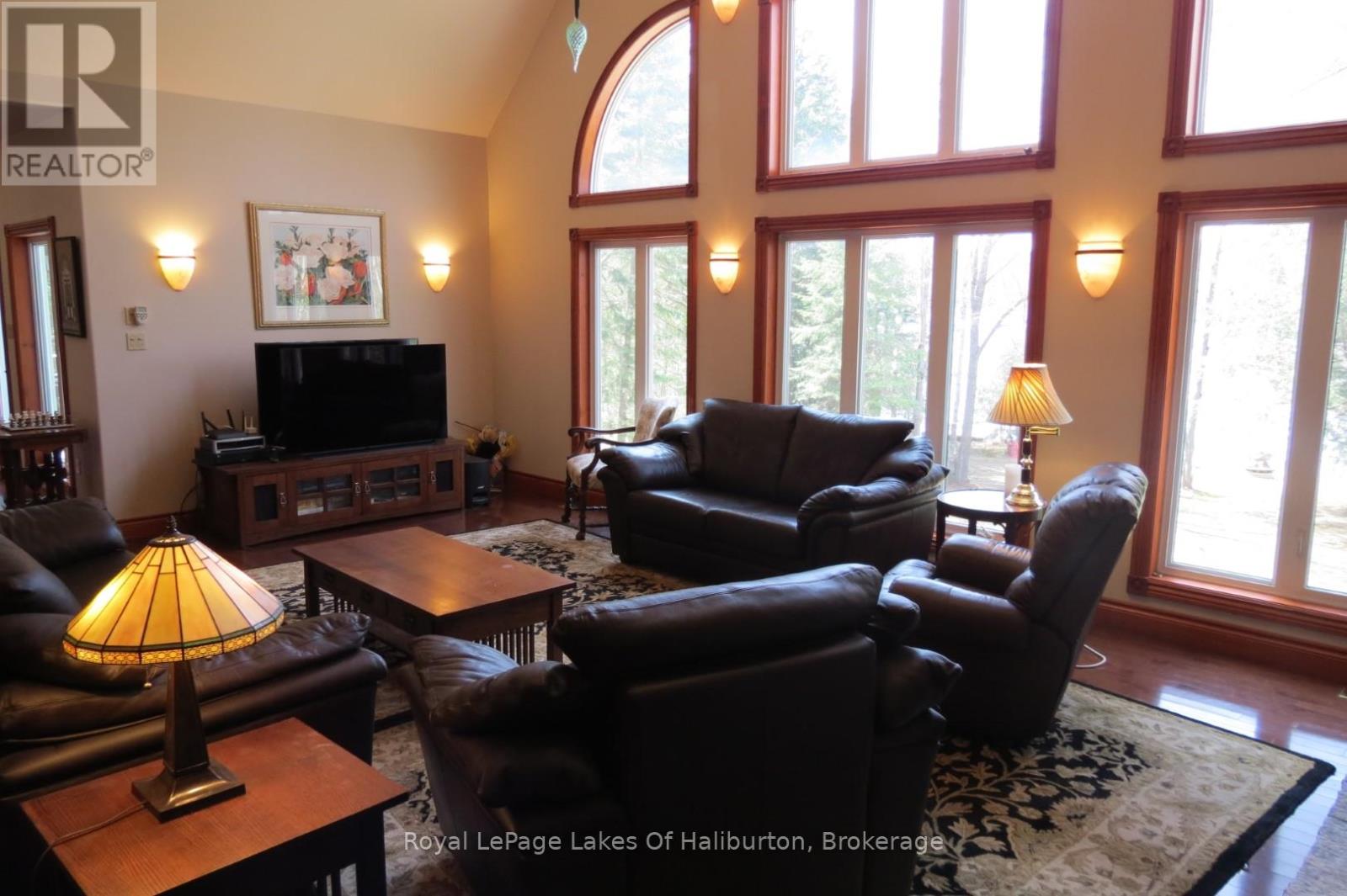 1130 Parsons Road, Dysart Et Al (Guilford), Ontario  K0M 1S0 - Photo 13 - X12110080