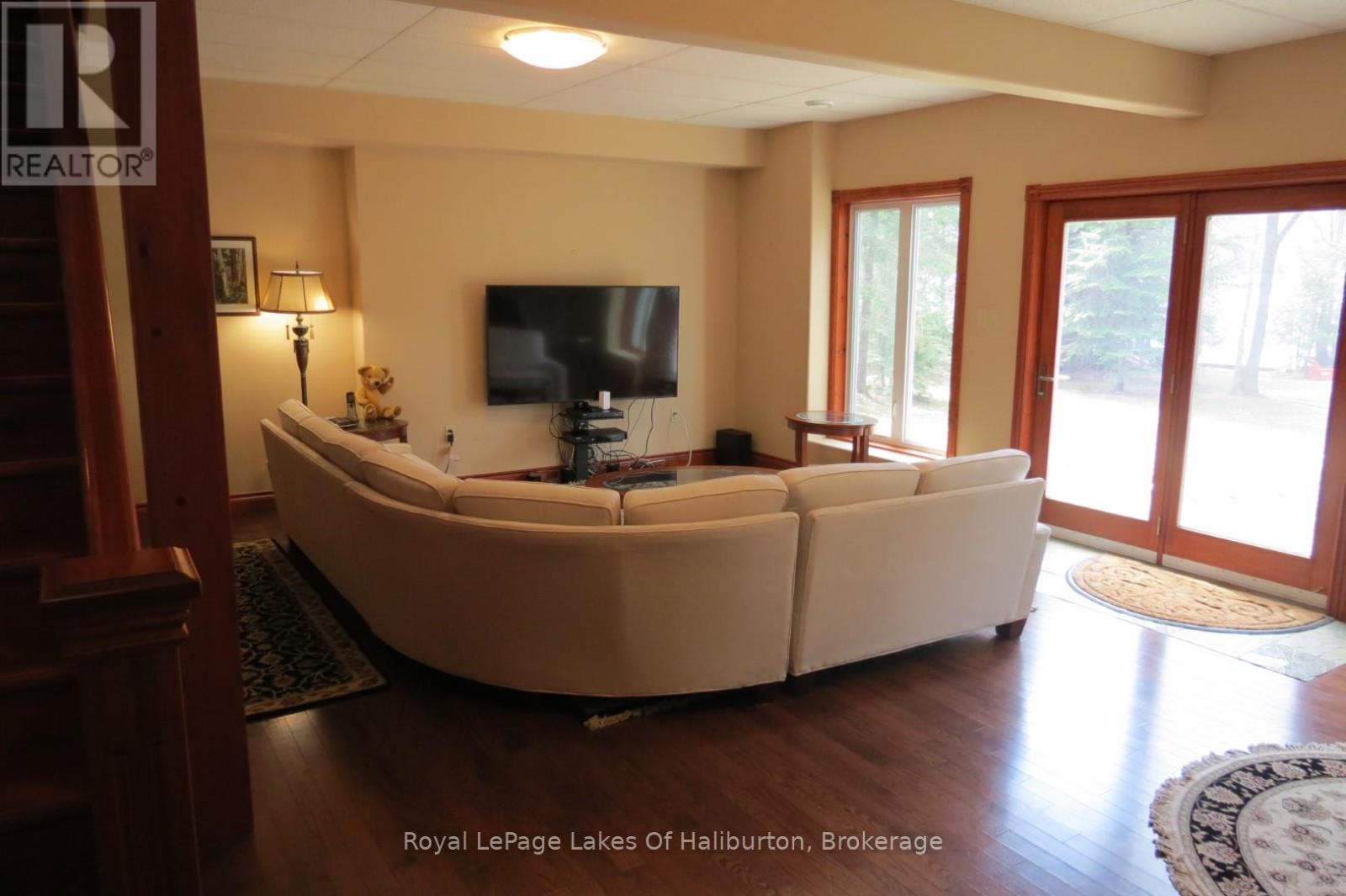 1130 Parsons Road, Dysart Et Al (Guilford), Ontario  K0M 1S0 - Photo 32 - X12110080