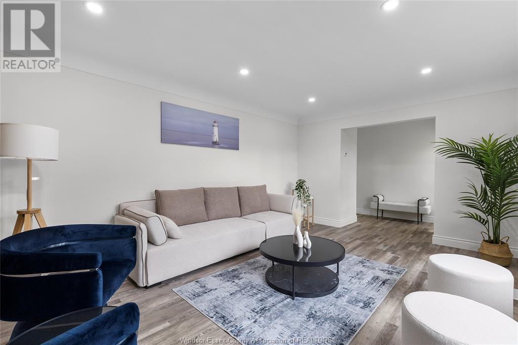 Property at 2485 DOMINION image 3