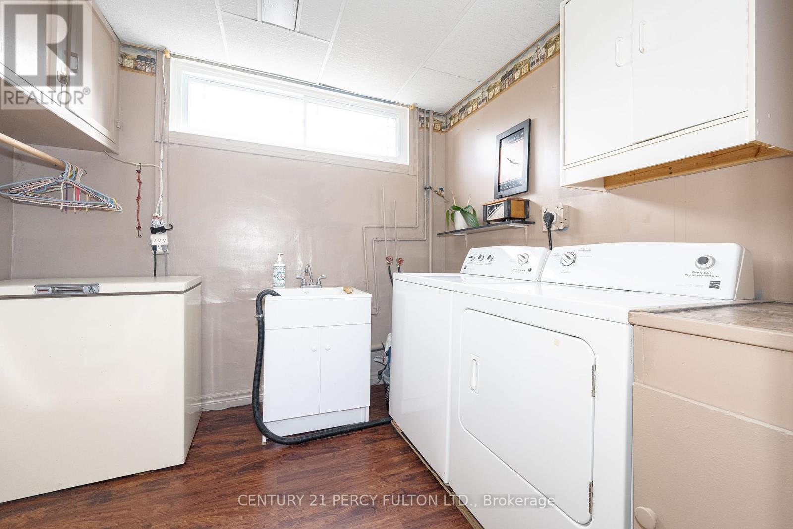 73 Dunelm Street, Toronto (Scarborough Village), Ontario  M1J 3G3 - Photo 18 - E12110063