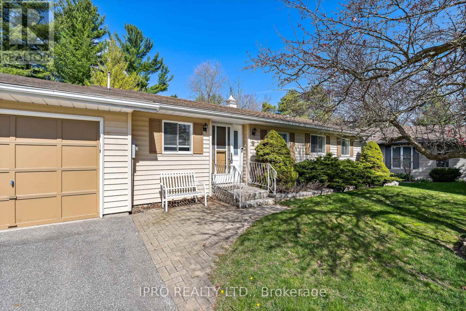 Property at 9 BALSAM COURT image 4