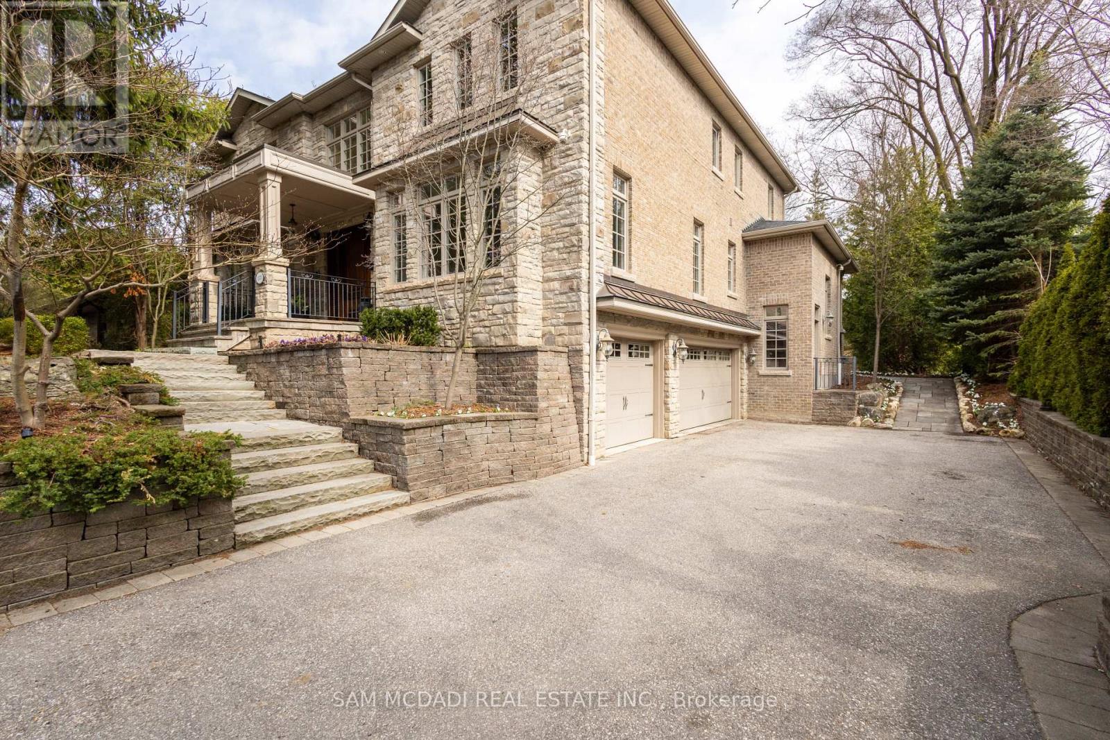 Property at 1173 WOODEDEN DRIVE image 4