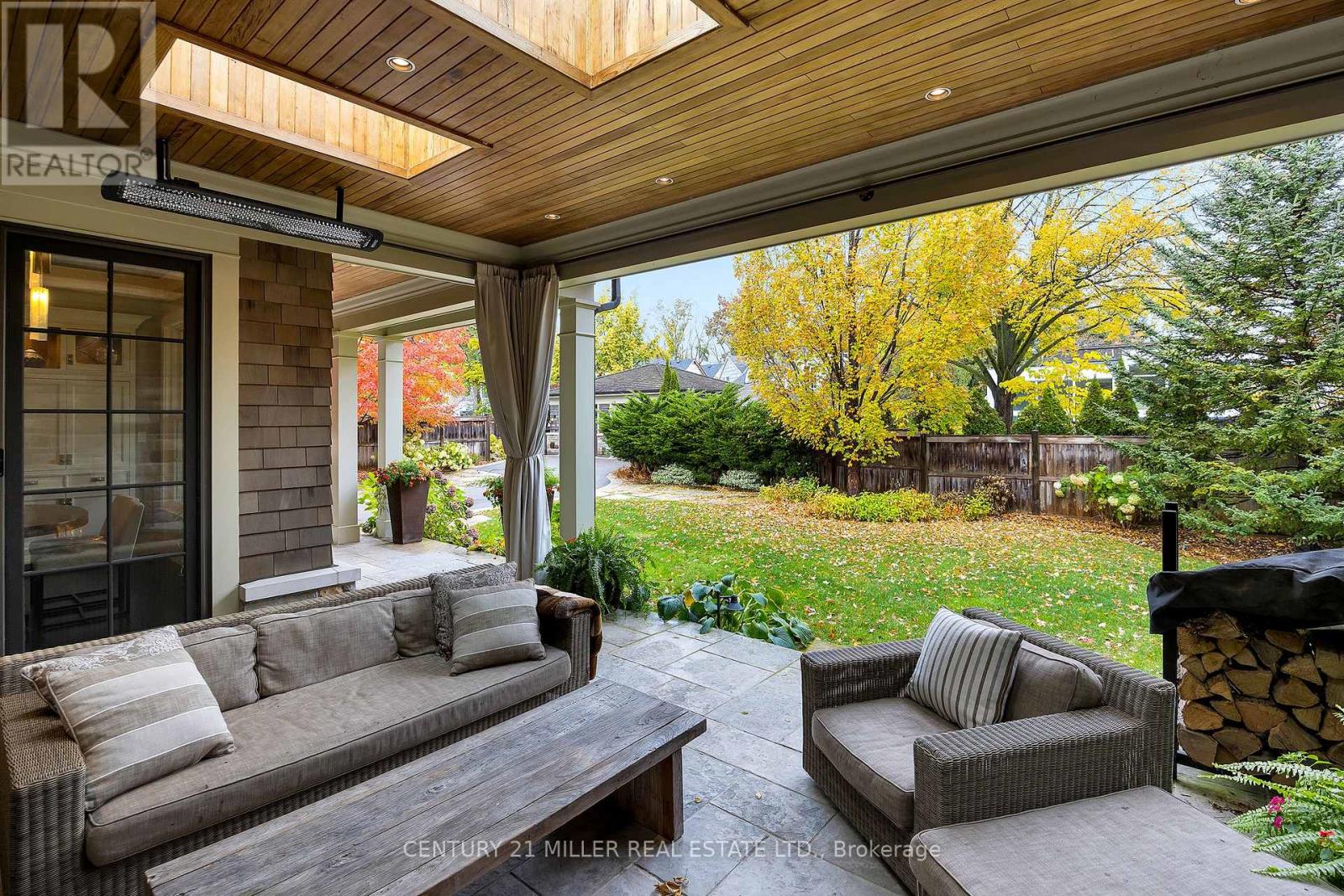 47 Allan Street, Oakville, Ontario  L6J 3M7 - Photo 16 - W12110044