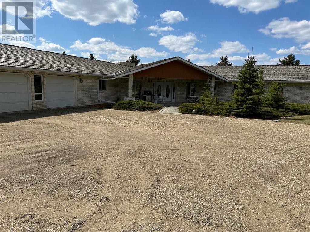 Property at 39060A Range Road 270 image 3