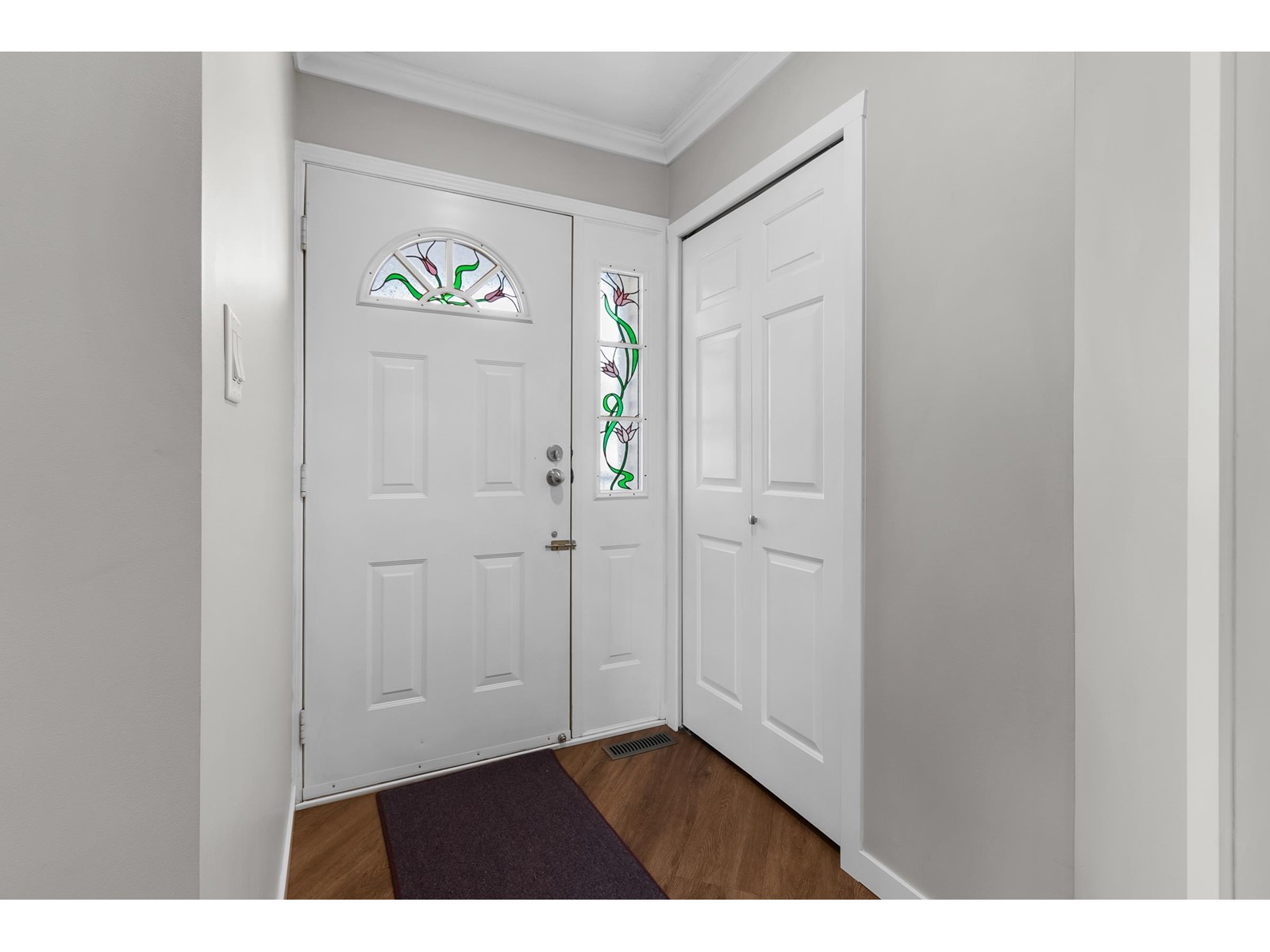 Property at 603 21937 48 AVENUE image 3