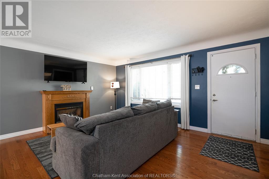 Property at 82 Devon ROAD image 2