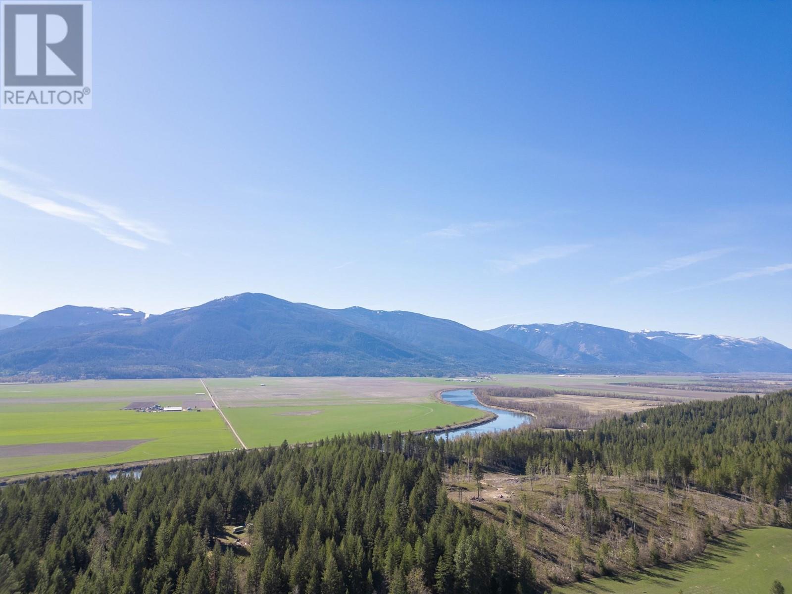 702 Forner Road, Lister, British Columbia  V0B 1G2 - Photo 3 - 10344295