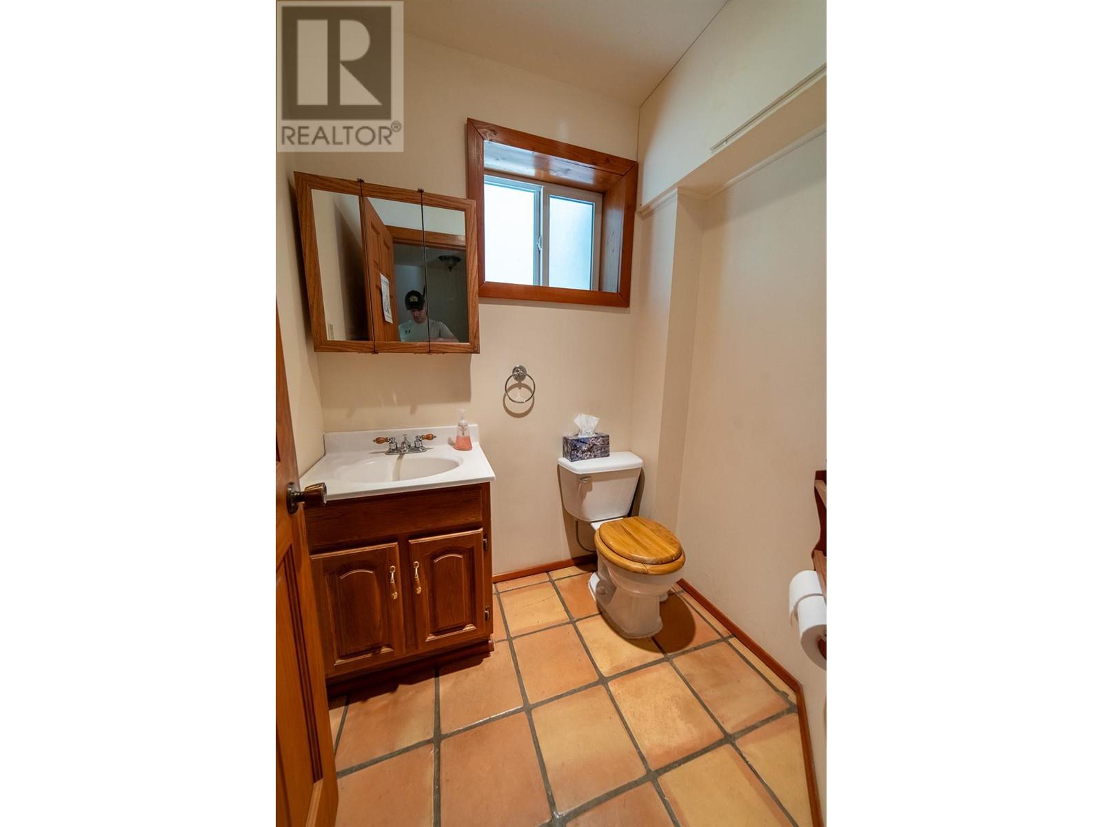 702 Forner Road, Lister, British Columbia  V0B 1G2 - Photo 27 - 10344295
