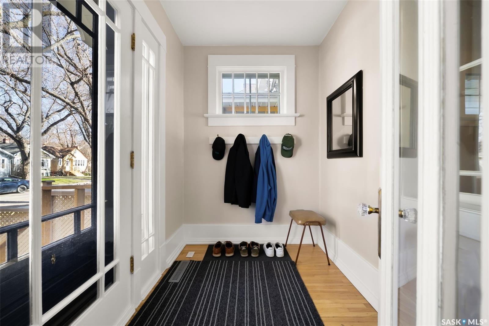 Property at 2256 Argyle STREET image 2