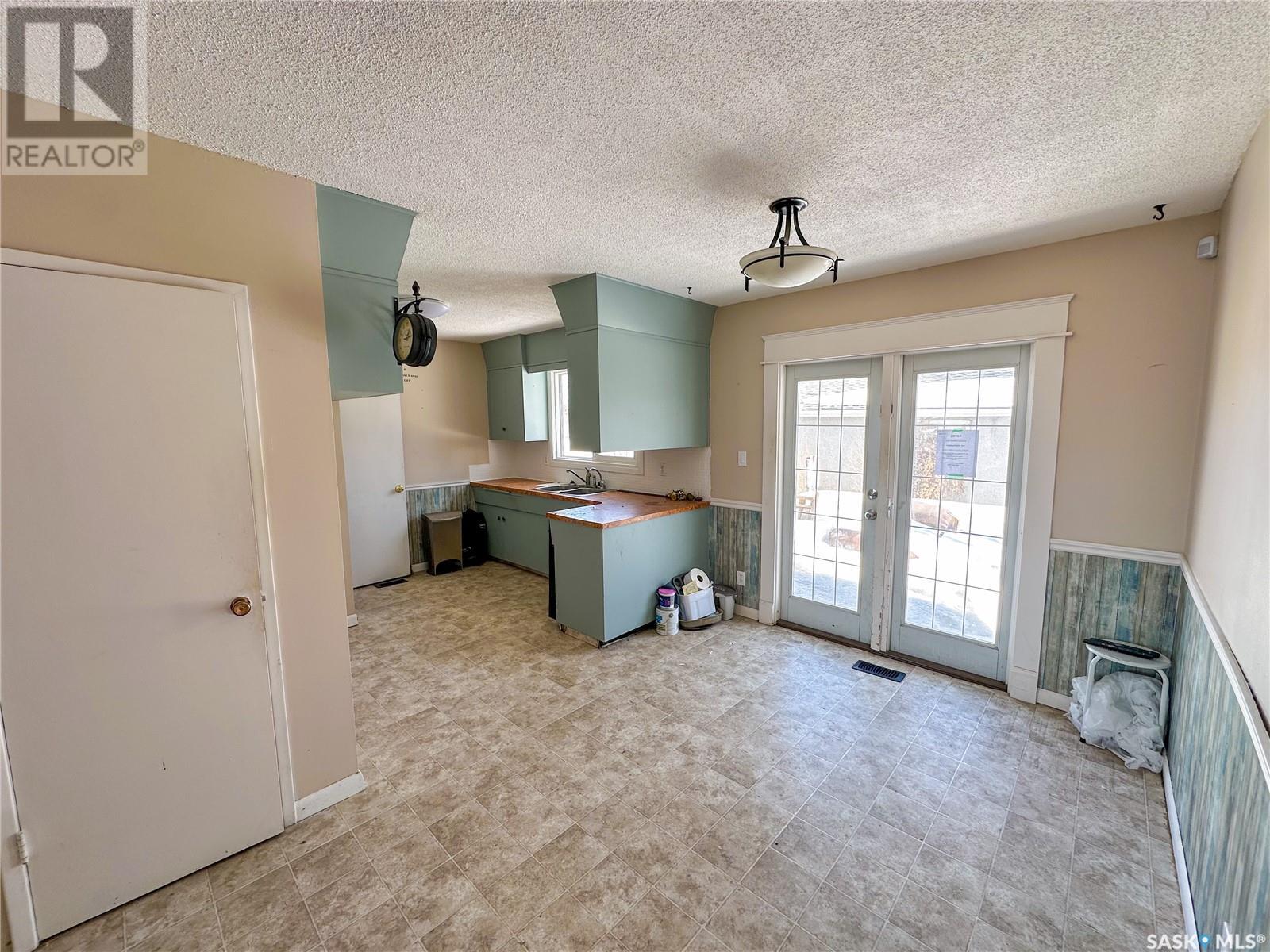 Property at 443 Argyle STREET N image 5