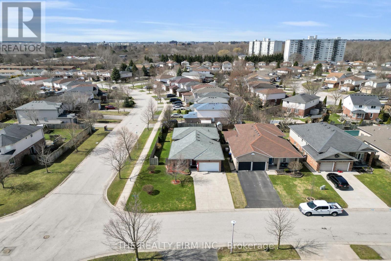 Property at 487 FOREST CREEK PLACE image 5