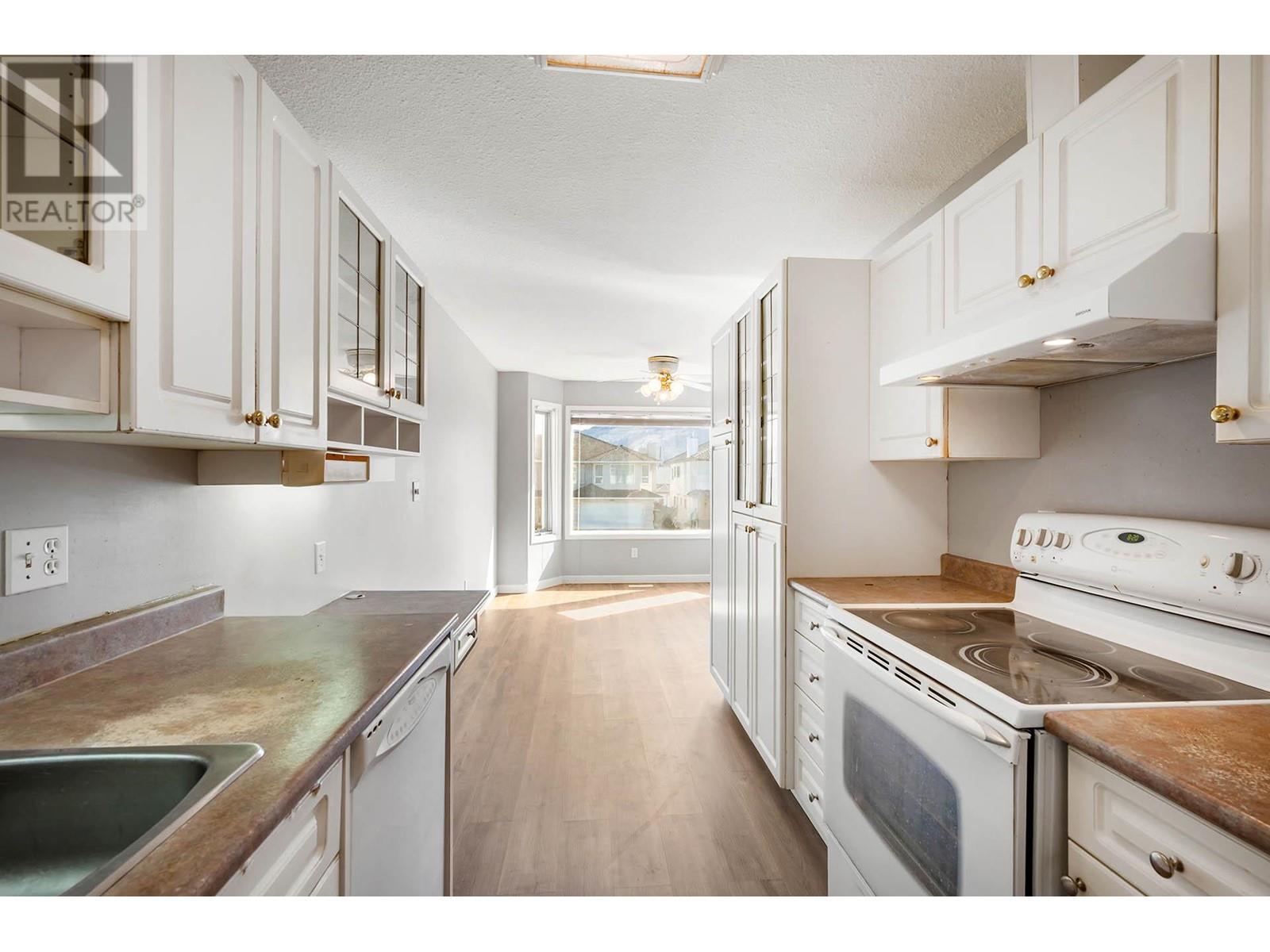 1201 14th Street, Kamloops, British Columbia  V2B 8K8 - Photo 12 - 10345313