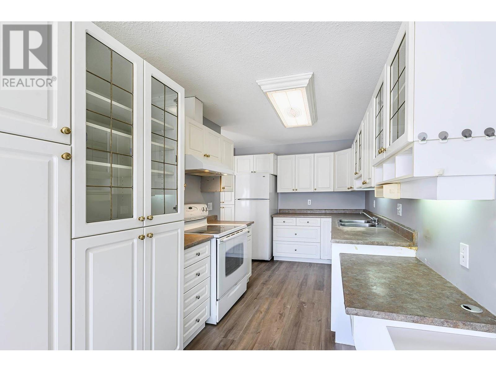 1201 14th Street, Kamloops, British Columbia  V2B 8K8 - Photo 13 - 10345313