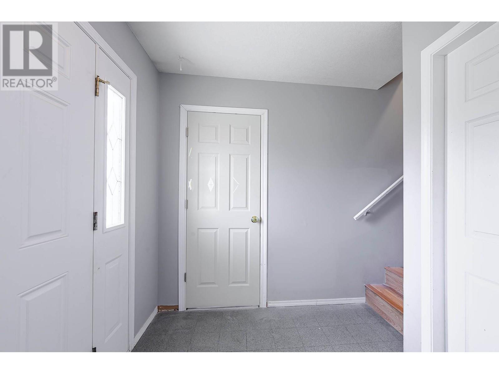 1201 14th Street, Kamloops, British Columbia  V2B 8K8 - Photo 31 - 10345313