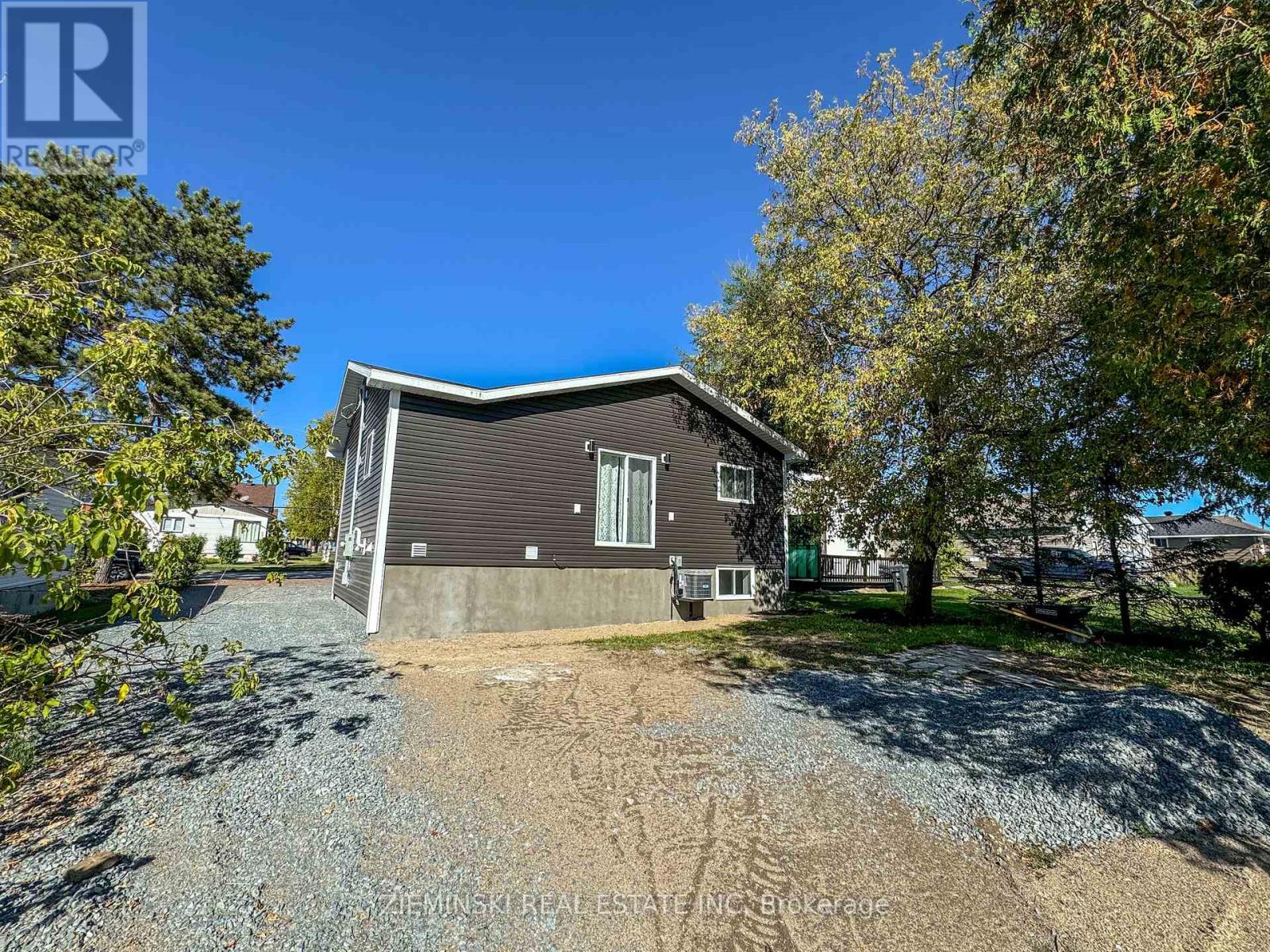 213 Teefy Street, Iroquois Falls, Ontario  P0K 1G0 - Photo 24 - T12053282