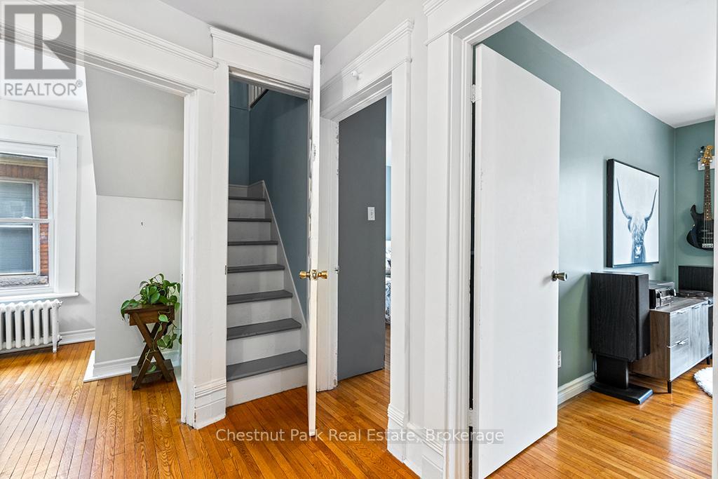 877 5th Avenue'a' E, Owen Sound, Ontario N4K 2T1 - Photo 32 - X12045203