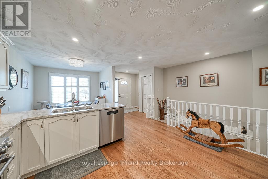 31 - 53 Heron's Landing, Woodstock, Ontario  N4T 1V2 - Photo 23 - X12110136