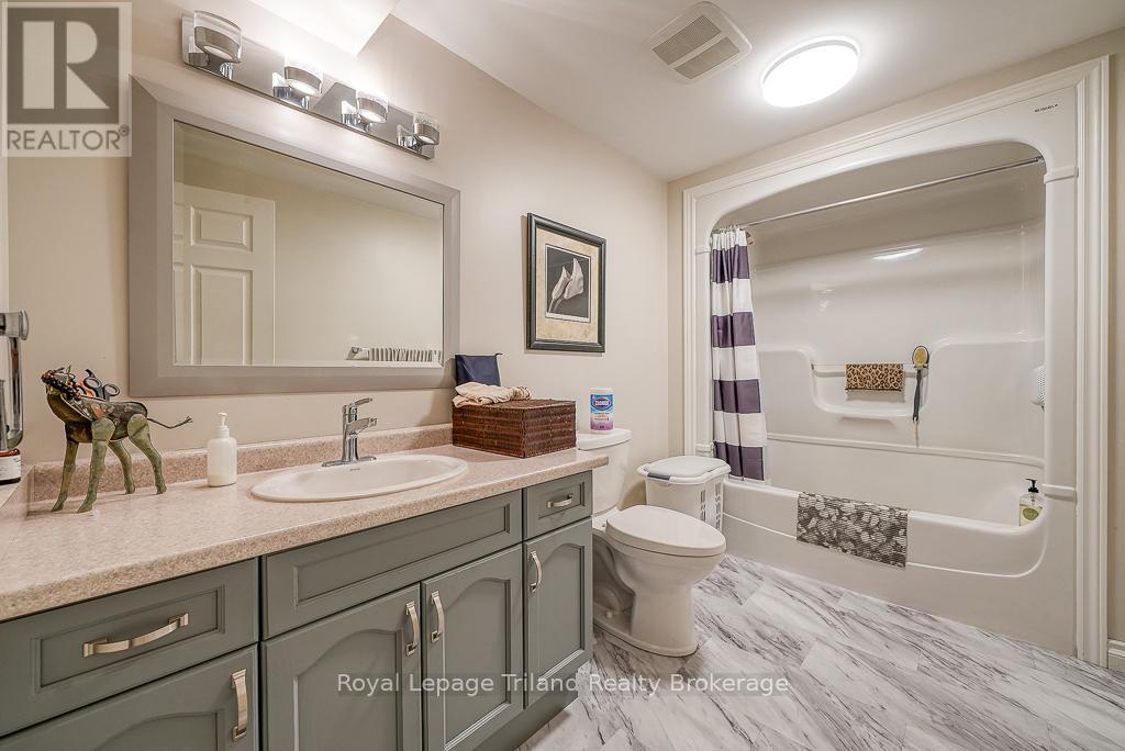 31 - 53 Heron's Landing, Woodstock, Ontario  N4T 1V2 - Photo 33 - X12110136