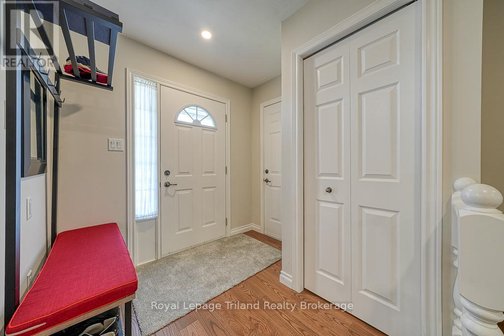 31 - 53 Heron's Landing, Woodstock, Ontario  N4T 1V2 - Photo 4 - X12110136