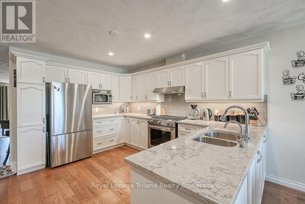 31 - 53 Heron's Landing, Woodstock, Ontario  N4T 1V2 - Photo 6 - X12110136