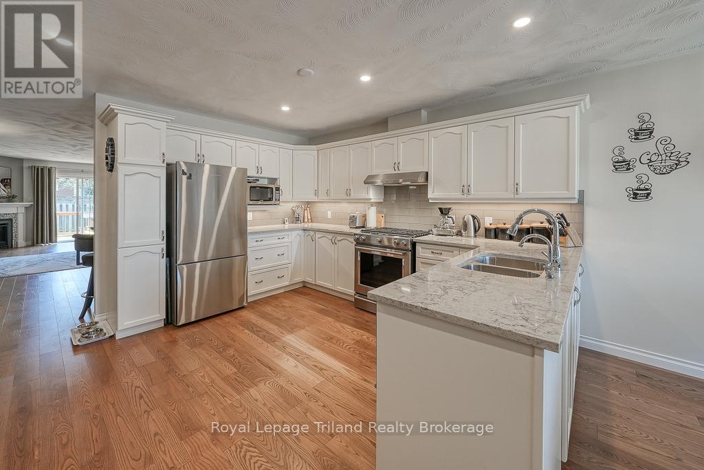 31 - 53 Heron's Landing, Woodstock, Ontario  N4T 1V2 - Photo 8 - X12110136