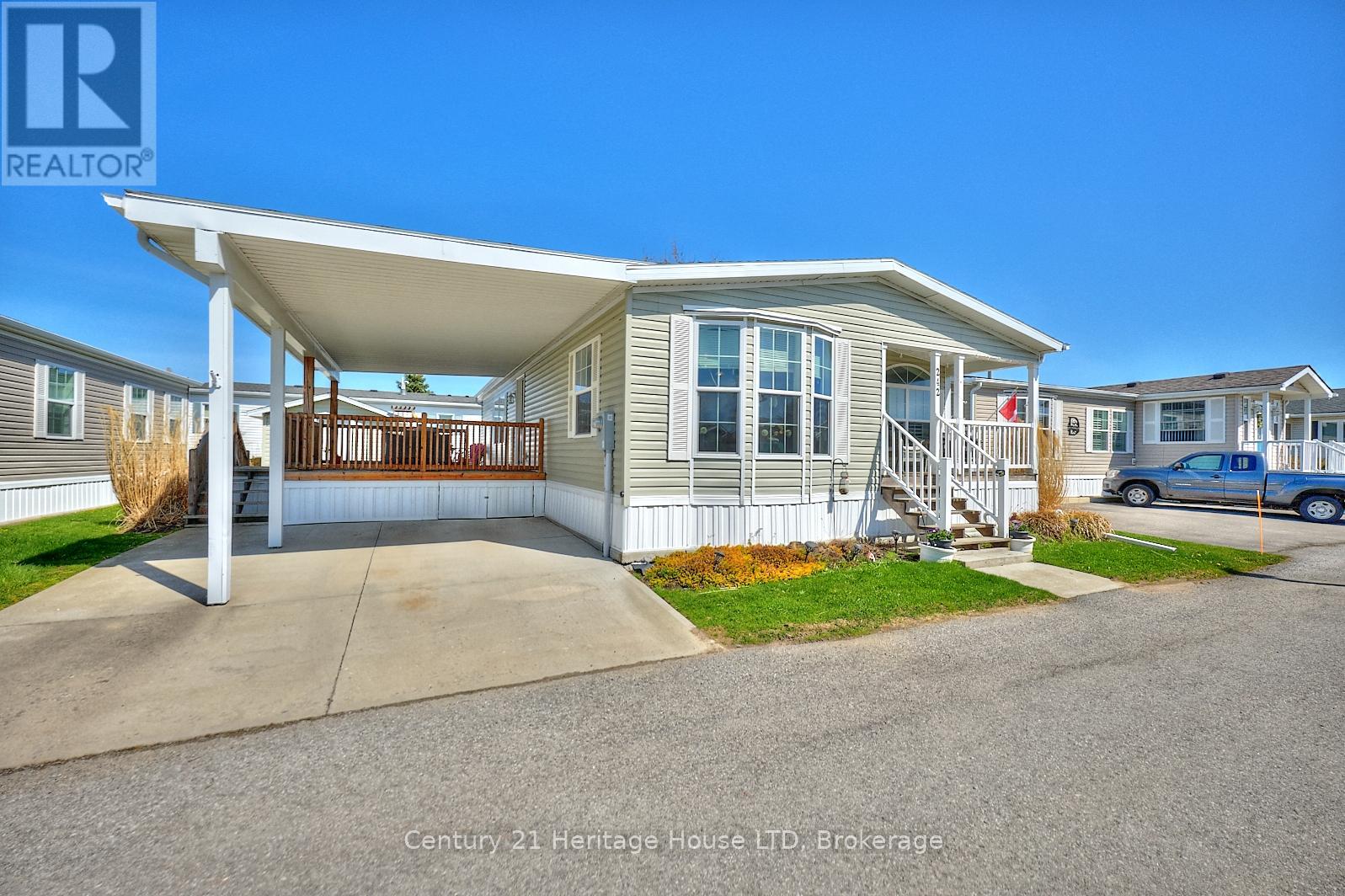 Property at 242 - 3033 TOWNLINE ROAD image 1